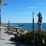 Homely Noruega * Torrevieja